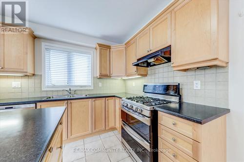 47 Ferris Lane, New Tecumseth, ON - Indoor Photo Showing Kitchen With Double Sink