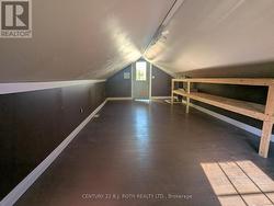 LOFT in GARAGE - 