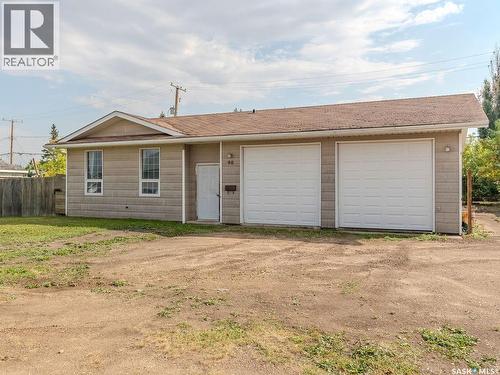 90 2Nd Street, Osler, SK - Outdoor