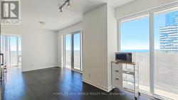 4810 - 88 HARBOUR STREET  Toronto, ON M5J 0C3