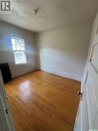 305 Queen Street, Saskatoon, SK - Indoor Photo Showing Other Room
