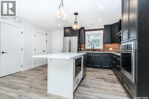 1003 Osler Street, Saskatoon, SK - Indoor Photo Showing Kitchen With Upgraded Kitchen