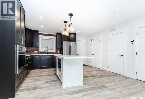 1001 Osler Street, Saskatoon, SK - Indoor Photo Showing Kitchen With Upgraded Kitchen