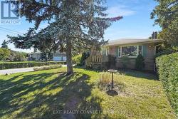 398 THIRD LINE  Oakville, ON L6L 4A5