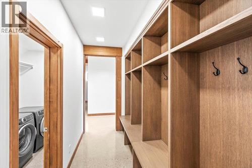 5538 Currie Bowl Way, Fernie, BC - Indoor Photo Showing Laundry Room