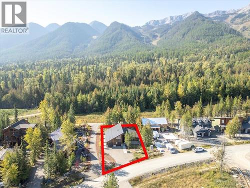 5538 Currie Bowl Way, Fernie, BC - Outdoor With View
