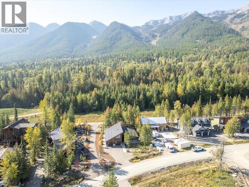 5538 Currie Bowl Way, Fernie, BC - Outdoor With View