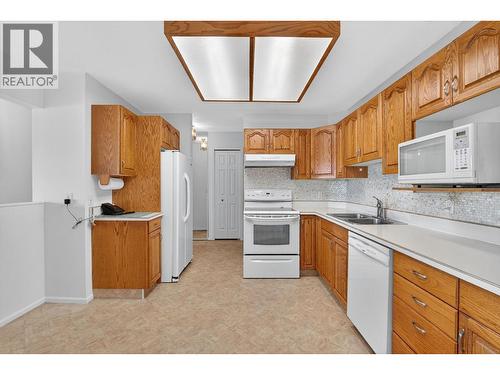 1249 Pacific Avenue Unit# 302  Kelowna, BC V1Y 5T9