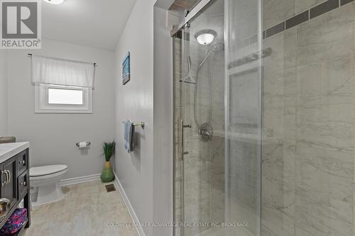 697 Ferndale Avenue, Fort Erie (Crescent Park), ON - Indoor Photo Showing Bathroom