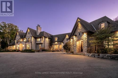 13160 Nassagaweya Esquesing Townline, Milton, ON - Outdoor With Facade
