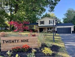 29 PARK LANE COURT  London South (South B), ON N6K 1Z6