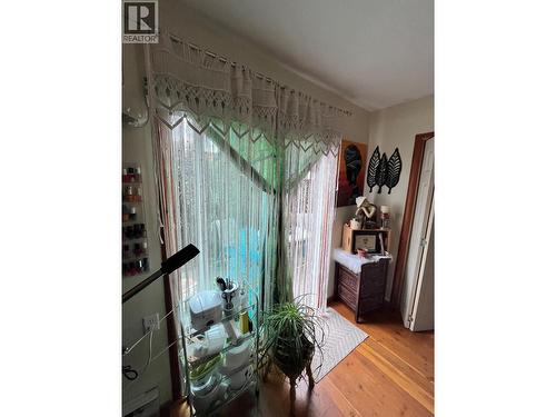 709 2nd Street  Castlegar, BC V1N 1Y9