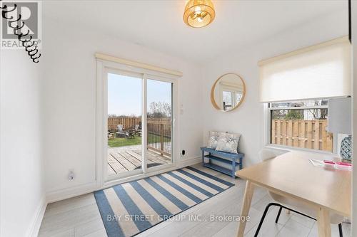 1019 Beach Boulevard, Hamilton, ON - Indoor