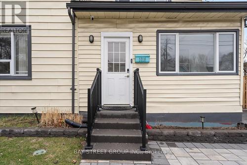 1019 Beach Boulevard, Hamilton, ON - Outdoor
