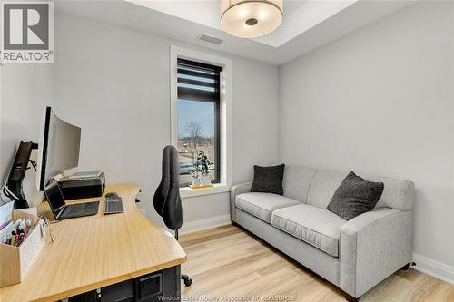 1855 Wyoming Unit# 214, Lasalle, ON - Indoor