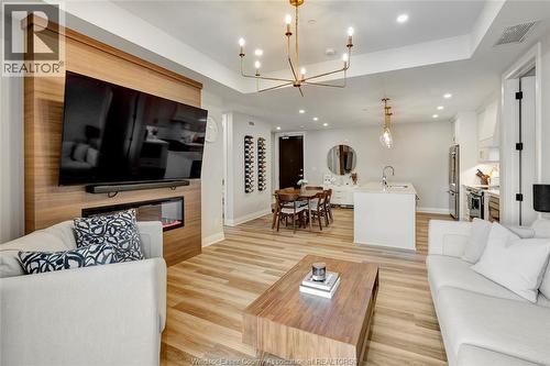 1855 Wyoming Unit# 214, Lasalle, ON - Indoor Photo Showing Living Room