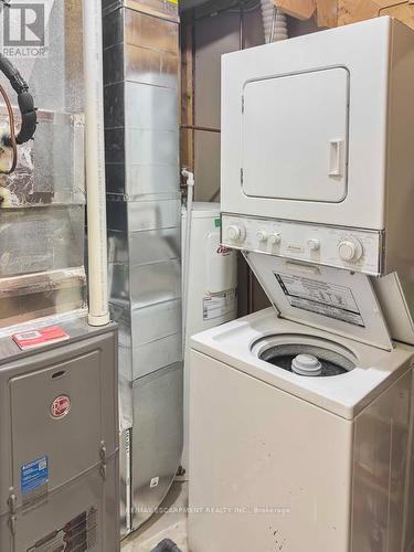 107 Ellen Lane, Collingwood, ON - Indoor Photo Showing Laundry Room