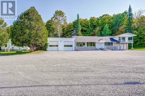 949 Raymond Road, Muskoka Lakes, ON - Outdoor