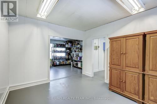 949 Raymond Road, Muskoka Lakes, ON - Indoor Photo Showing Other Room