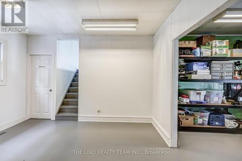 949 Raymond Road, Muskoka Lakes, ON - Indoor Photo Showing Other Room