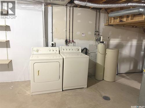 30 Willow Crescent, Fort Qu'Appelle, SK - Indoor Photo Showing Laundry Room