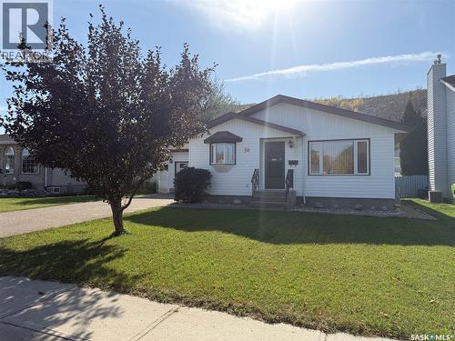 30 Willow Crescent, Fort Qu'Appelle, SK - Outdoor With Facade