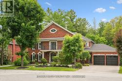 81 WOODVIEW DRIVE  Pickering, ON L1V 1L1