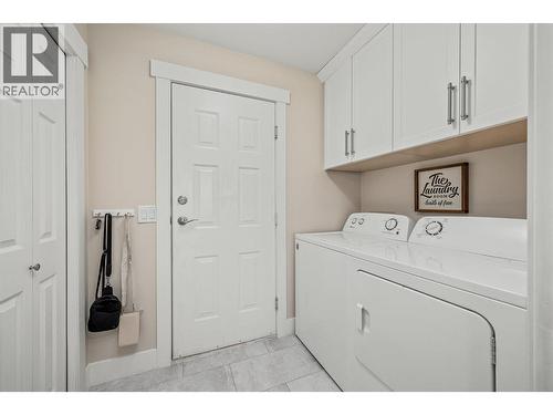11290 Bond Road Unit# 19, Lake Country, BC - Indoor Photo Showing Laundry Room