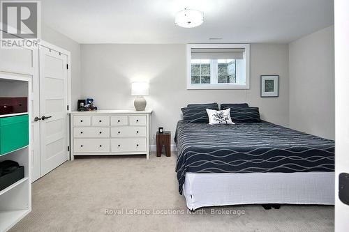 174 High Bluff Lane, Blue Mountains, ON - Indoor Photo Showing Bedroom
