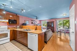 8656 Boul. St-Michel  Montréal (Villeray/Saint-Michel/Parc-Extension), QC H1Z 3E9