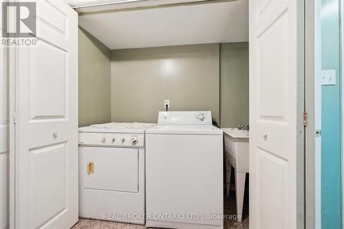 451 Citadel Court, Waterloo, ON - Indoor Photo Showing Laundry Room