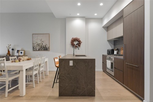 1504-2000 Hannington Rd, Langford, BC - Indoor Photo Showing Other Room