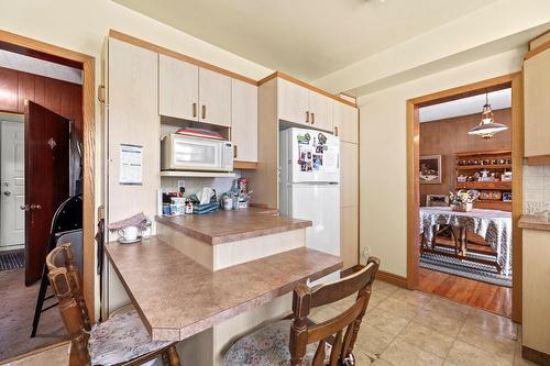 Kitchen - 3215 Rue Dawes, Montréal (Lachine), QC - Indoor