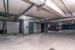 Garage - 