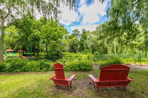 Cour - 672 Ch. Marie-Le Ber, Montréal (Verdun/Île-Des-Soeurs), QC 