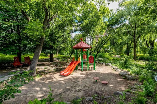 Cour - 672 Ch. Marie-Le Ber, Montréal (Verdun/Île-Des-Soeurs), QC 