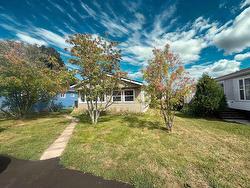 41 Park Avenue  Charlottetown, PE C1A 6R4