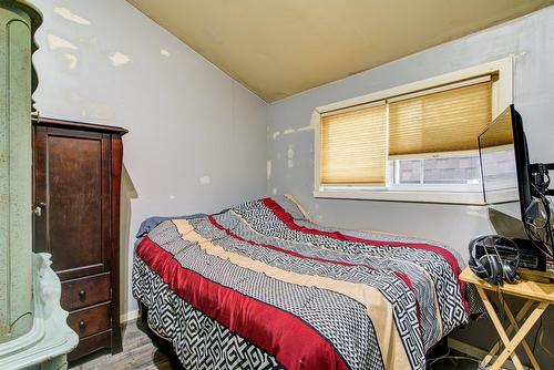 Chambre à coucher - 47-4506 Route 344, Saint-Placide, QC - Indoor Photo Showing Bedroom