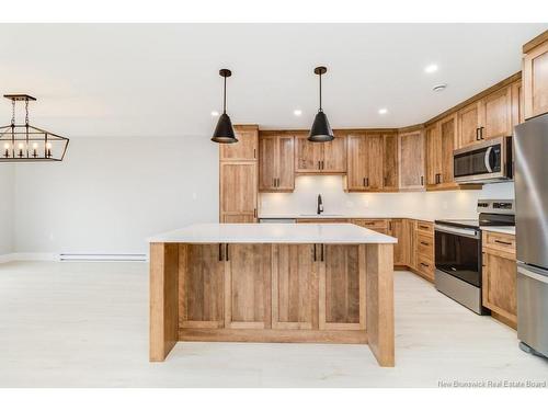 83 Glennorth St, Fredericton, NB 