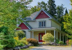 534 Rue du Meunier  Sainte-Adèle, QC J8B 3H2