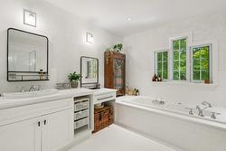 Ensuite bathroom - 