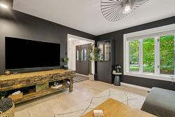 Family room - 