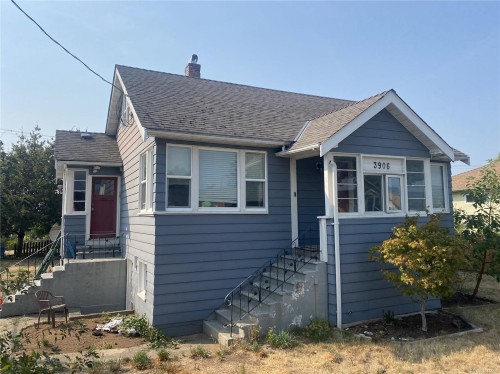 3906 10Th Ave, Port Alberni, BC 