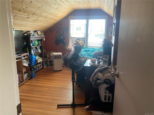 3906 10Th Ave, Port Alberni, BC 