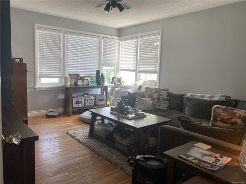 3906 10Th Ave, Port Alberni, BC 