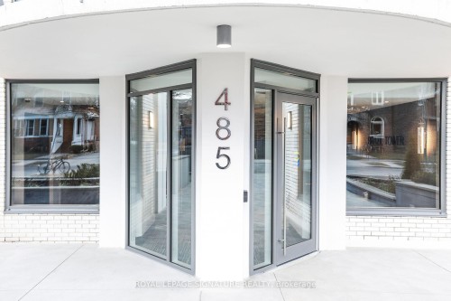 302-485 Huron Street, Toronto, ON - Outdoor With Exterior