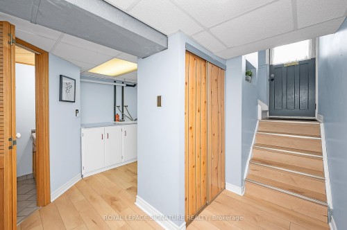 43 Lake Avenue N, Hamilton, ON - Indoor Photo Showing Other Room