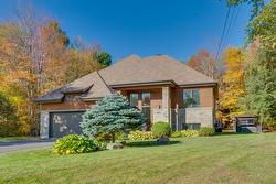 11220 Rue de la Pierre-de-Lune  Mirabel, QC J7N 0K4