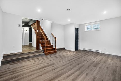 Salle familiale - 772 Ch. De La 4E-Ligne, Saint-Valentin, QC - Indoor Photo Showing Other Room