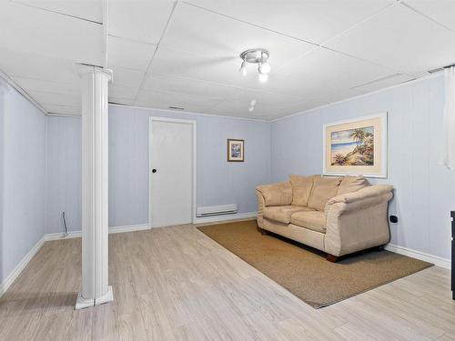 1059 Fall River Road, Fall River, NS 